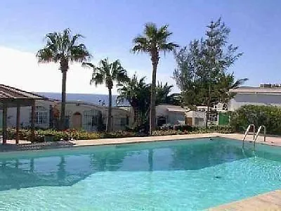 Auf Einem Felsen Direkt Am Appartement Playa Del Aguila (Las Palmas)